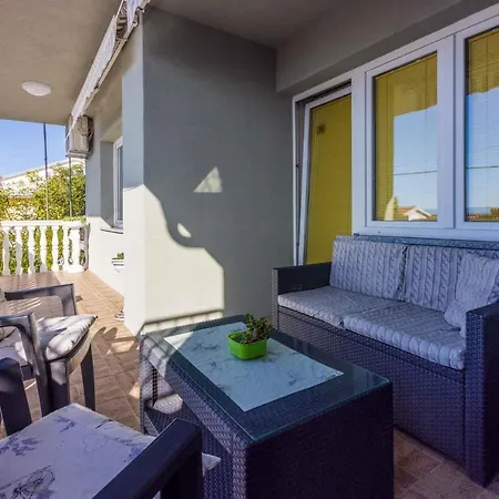 Lägenhet In 39085 Crikvenica